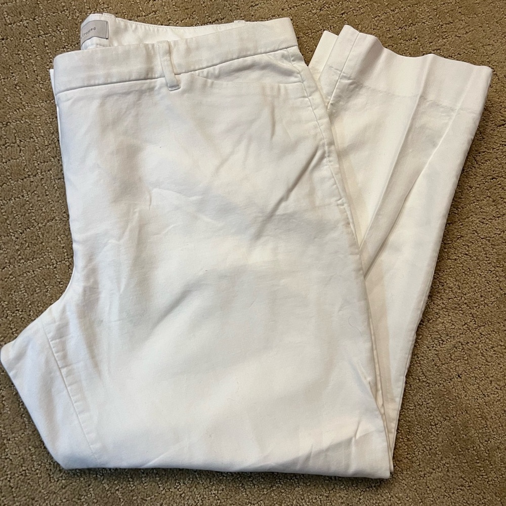 GAP Slim Cropped White Pants